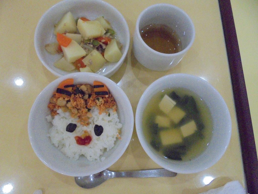 自園調理で行っています!