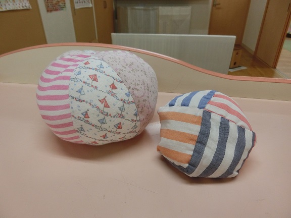 先生手作りのおもちゃ