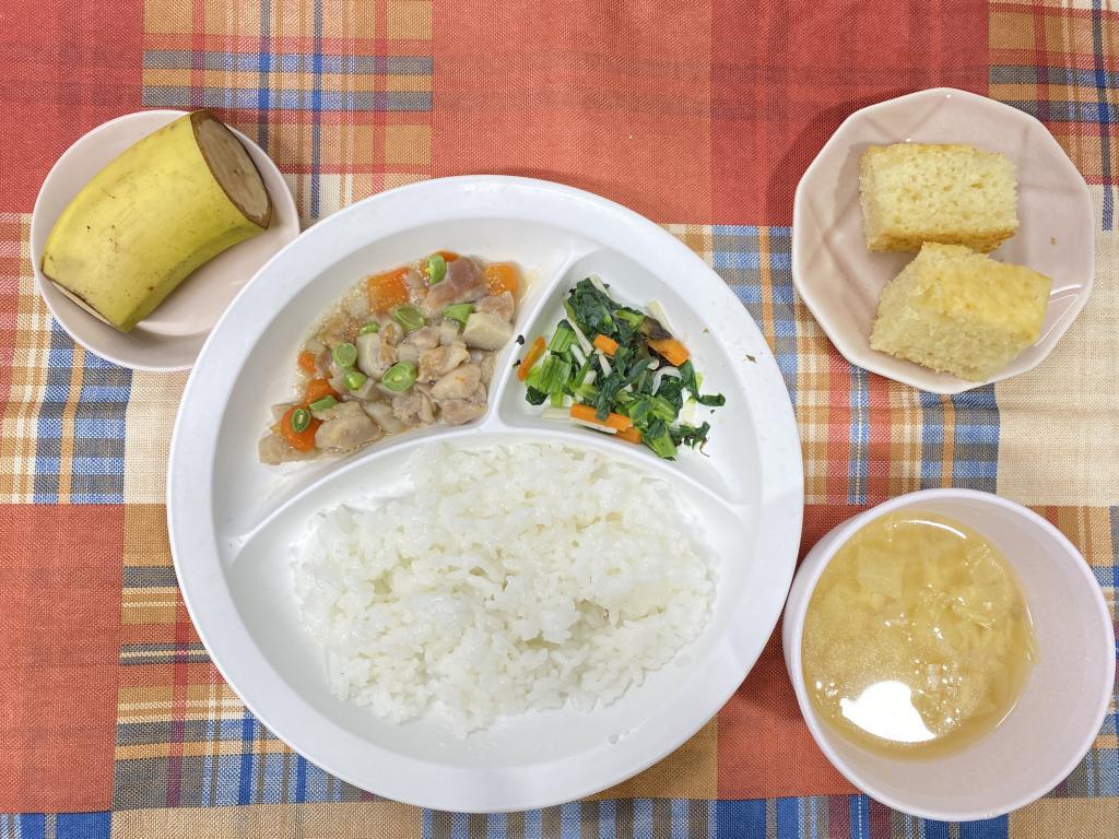 本日のお給食・おやつ