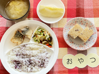 1/8 本日のお給食・おやつ