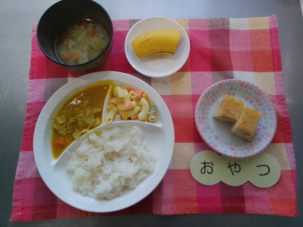 2/18 本日のお給食・おやつ