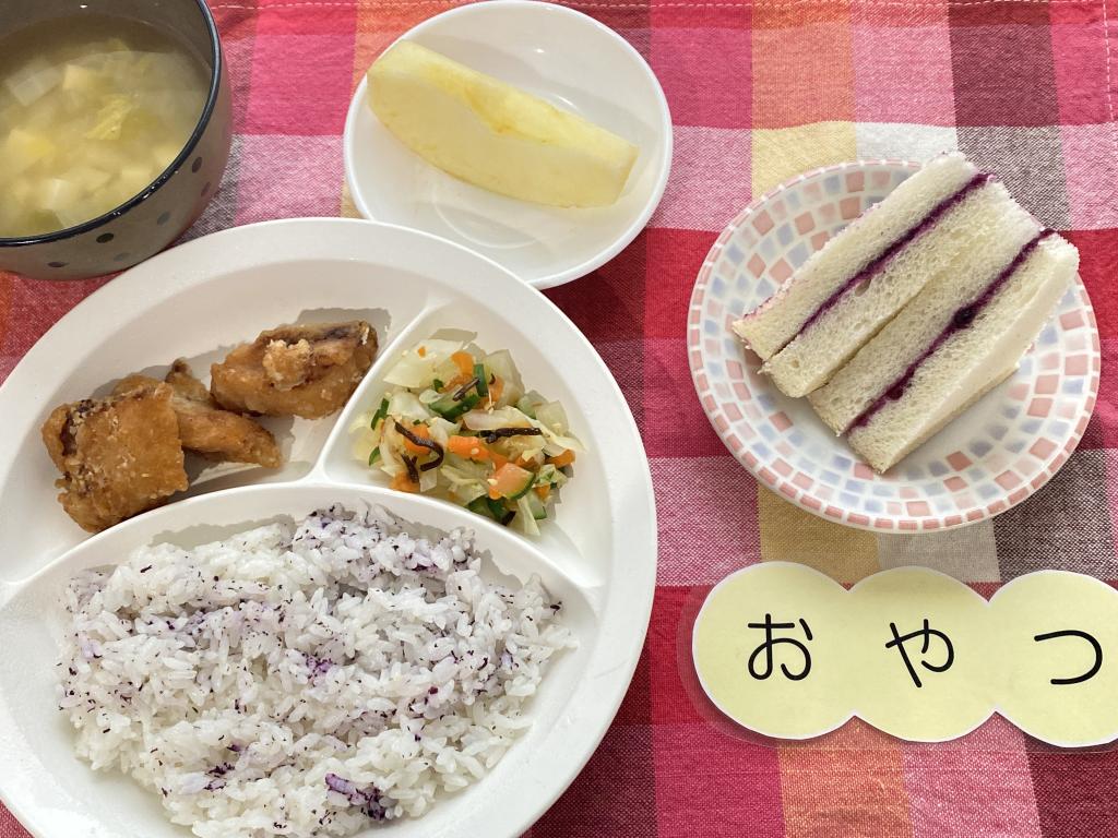 2/21 本日のお給食・おやつ