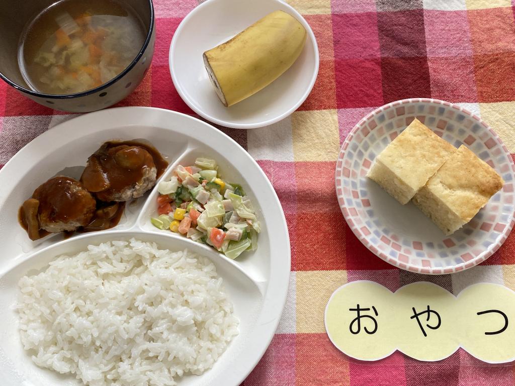 2/22 本日のお給食・おやつ