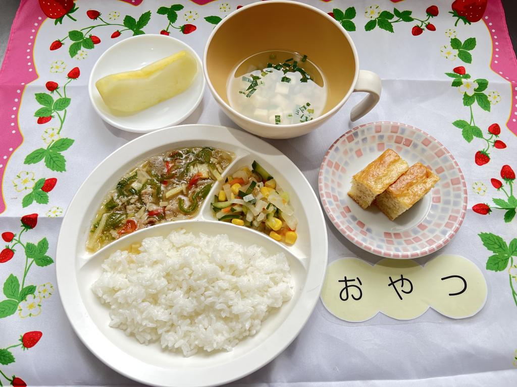 本日のお給食・おやつ