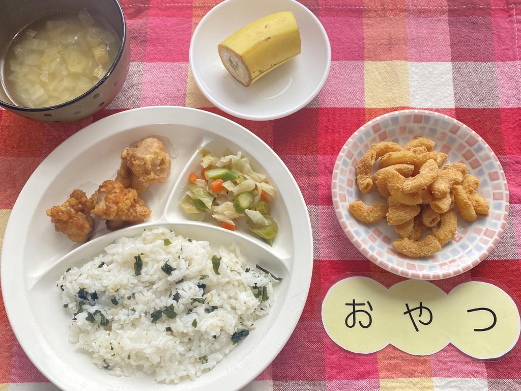 2/29 本日のお給食・おやつ