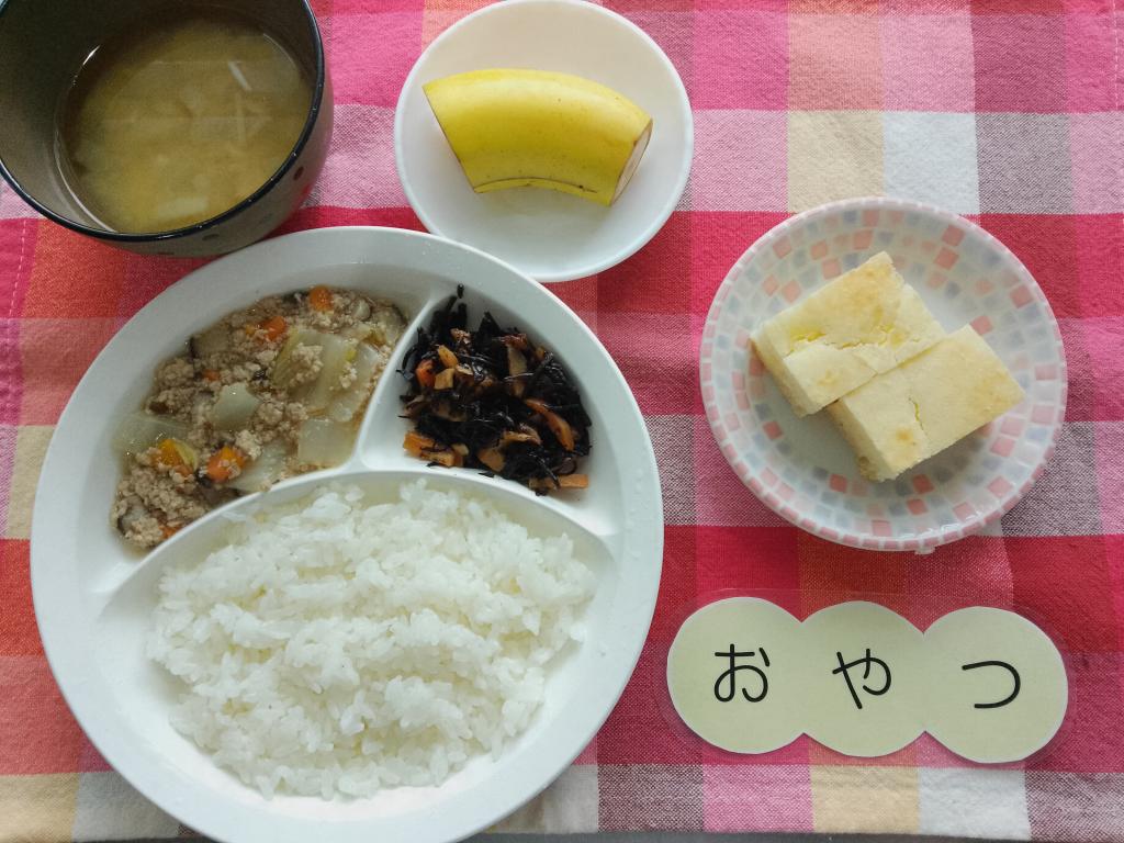 3/4 本日のお給食・おやつ