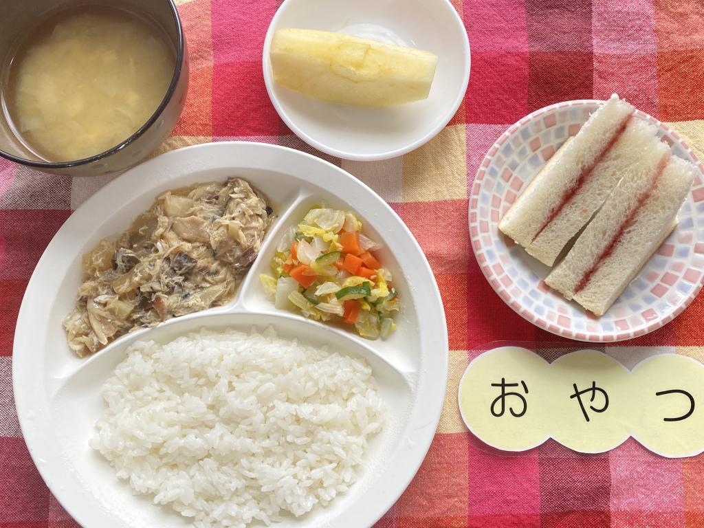 3/6 本日のお給食・おやつ