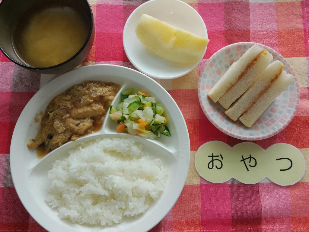 3/12 本日のお給食・おやつ