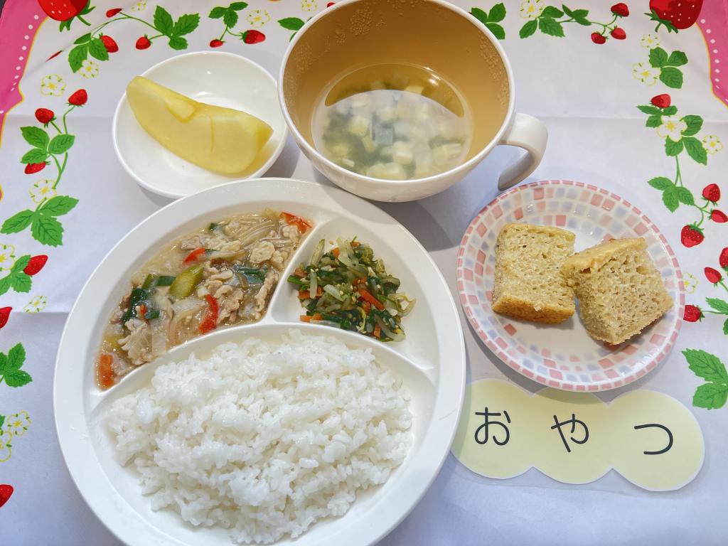 本日のお給食・おやつ