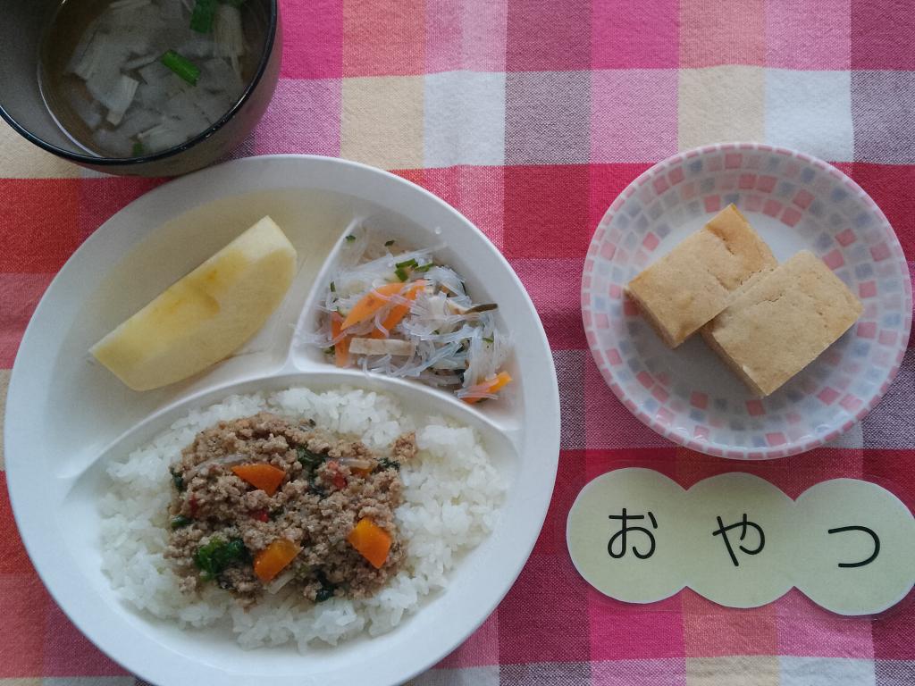 3/21 本日のお給食・おやつ