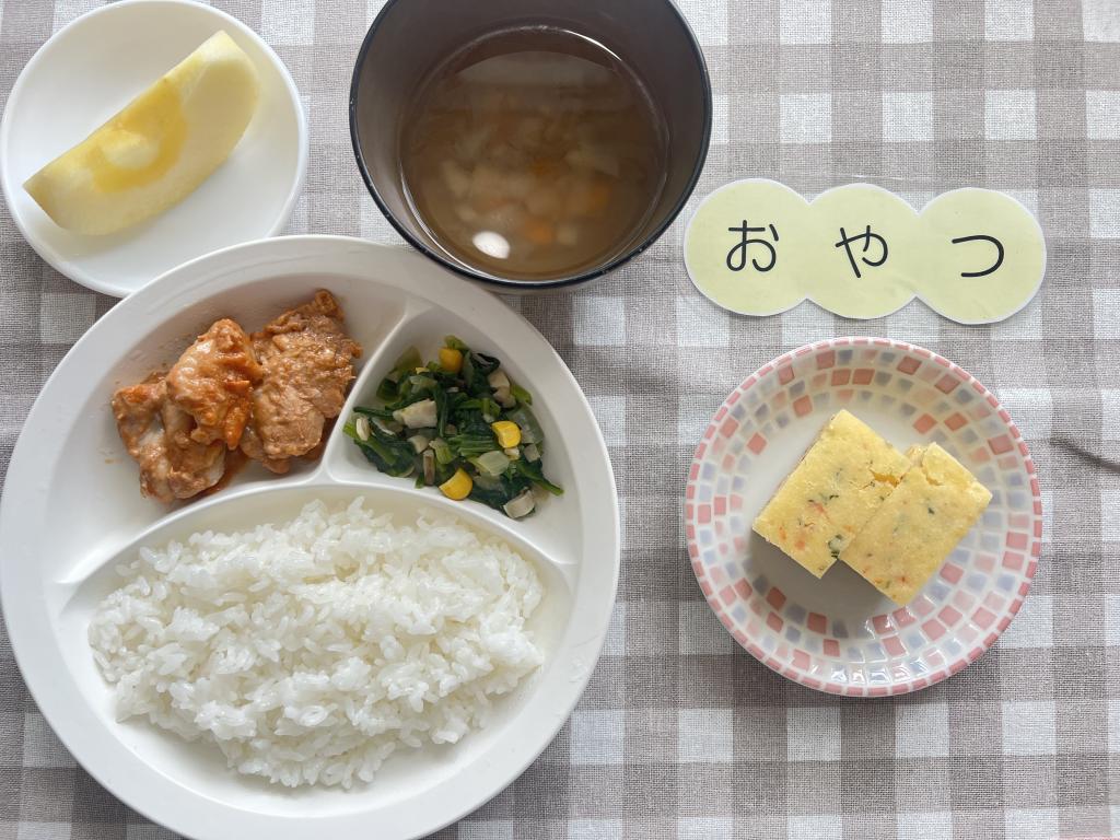 4/7 本日のお給食・おやつ