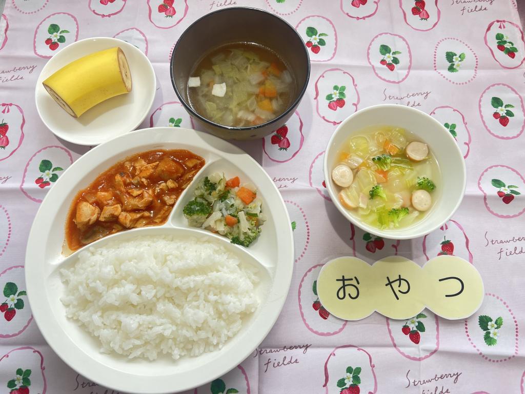 4/10 本日のお給食・おやつ