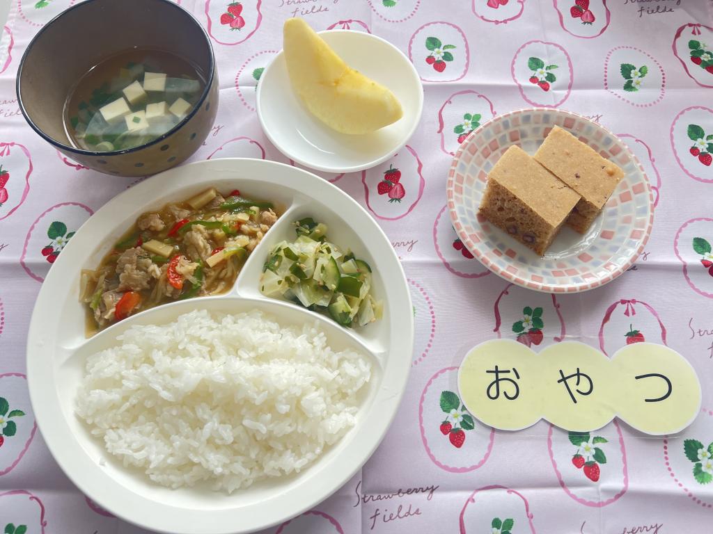 4/11 本日のお給食・おやつ