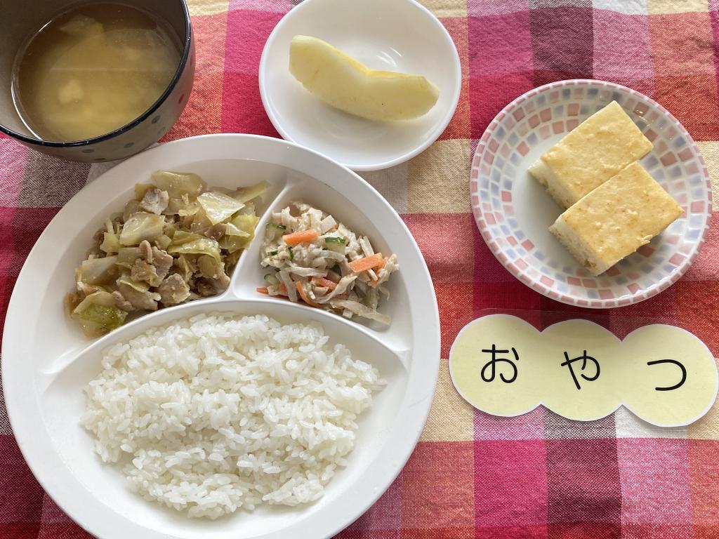 4/15 本日のお給食・おやつ
