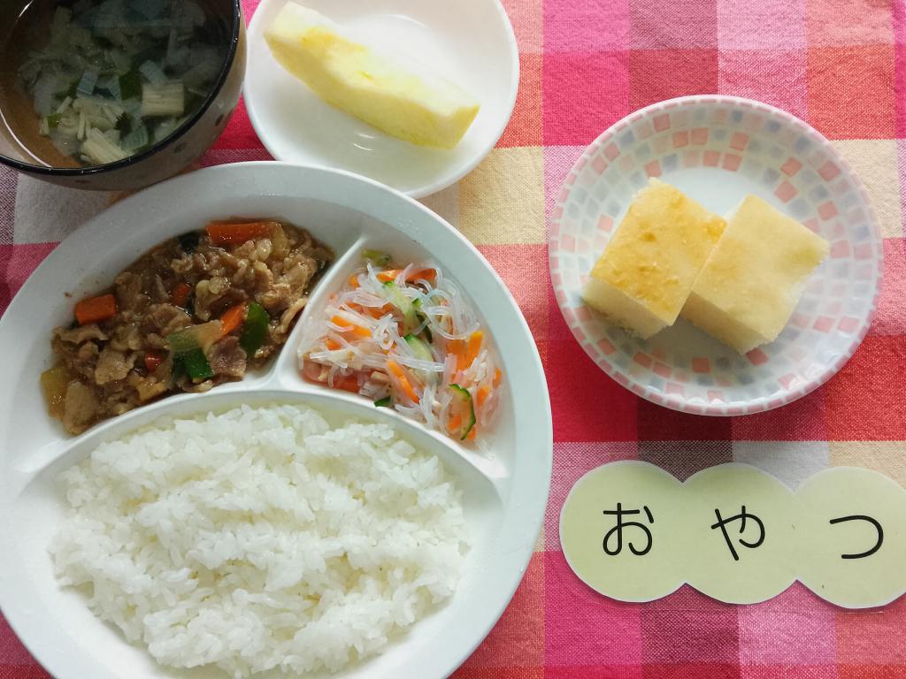 4/22 本日のお給食・おやつ