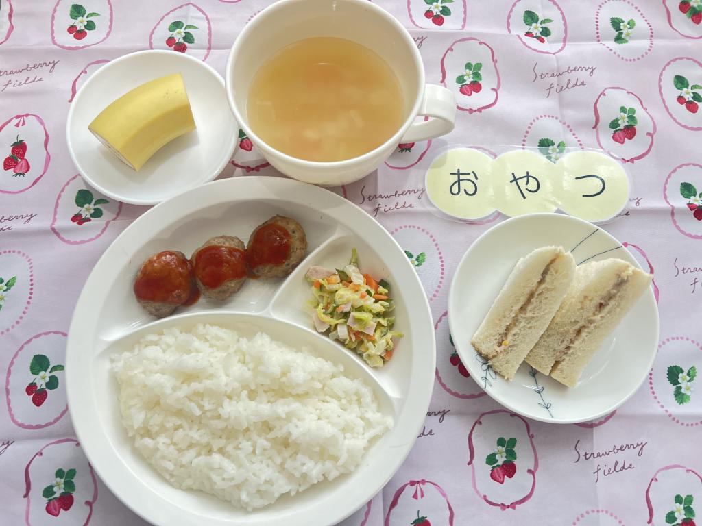 4/23 本日のお給食・おやつ