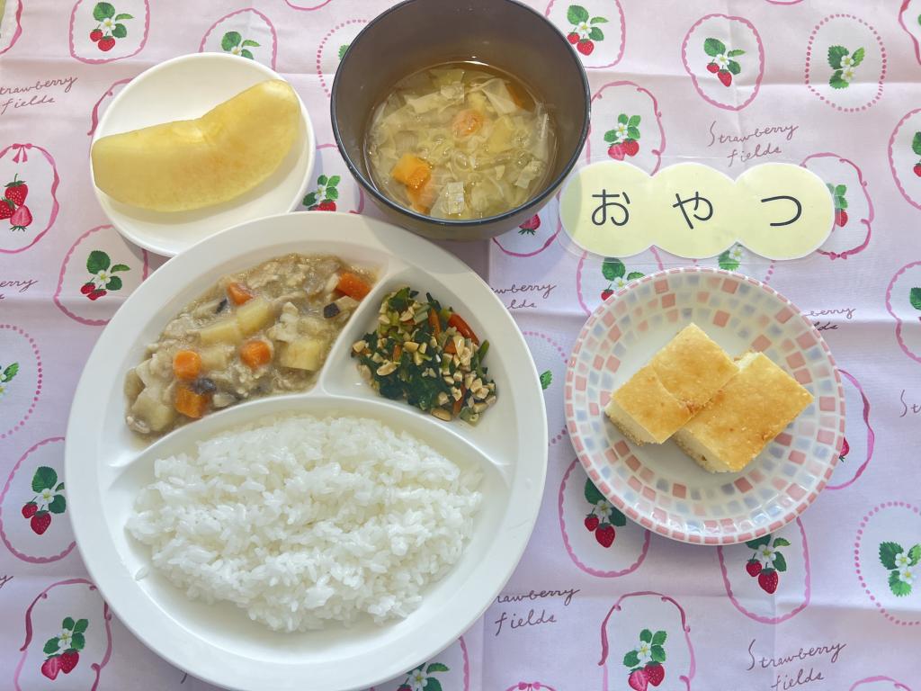 4/30 本日のお給食・おやつ