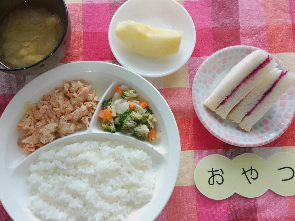 5/15 本日のお給食・おやつ