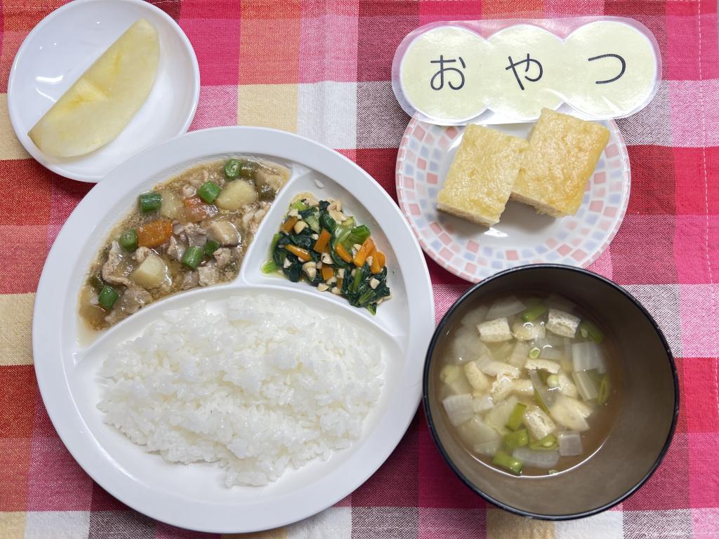 本日のお給食・おやつ
