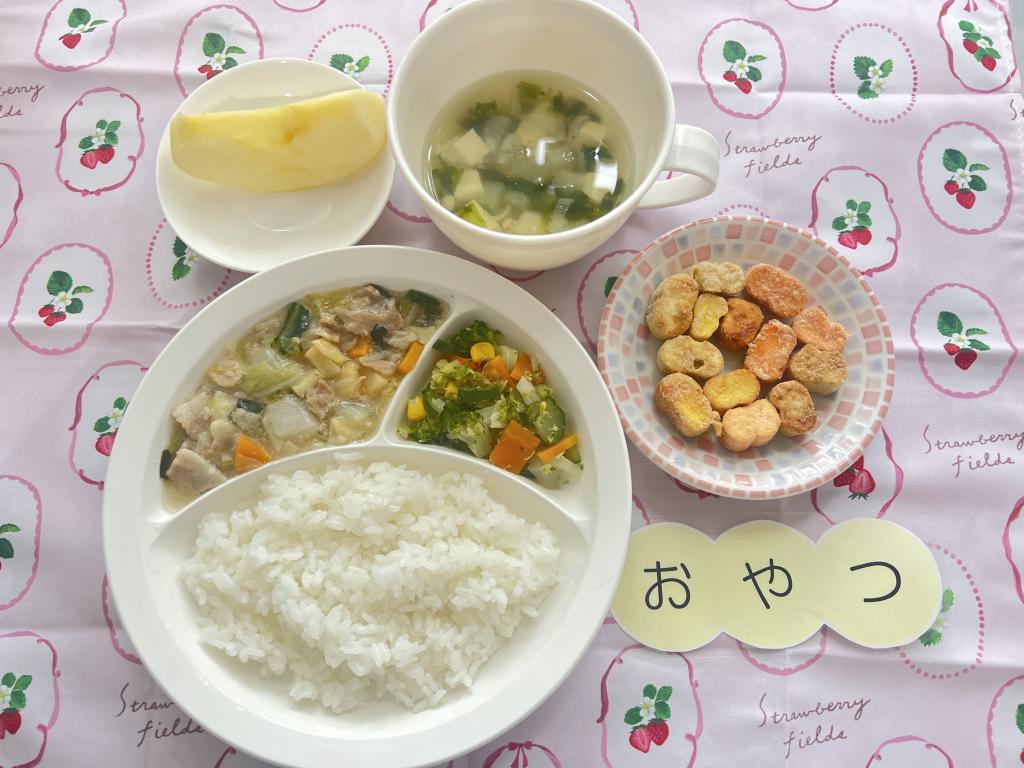 本日のお給食・おやつ