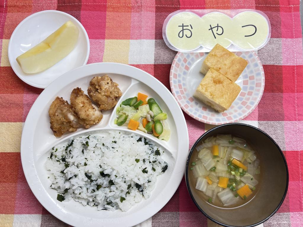 本日のお給食・おやつ
