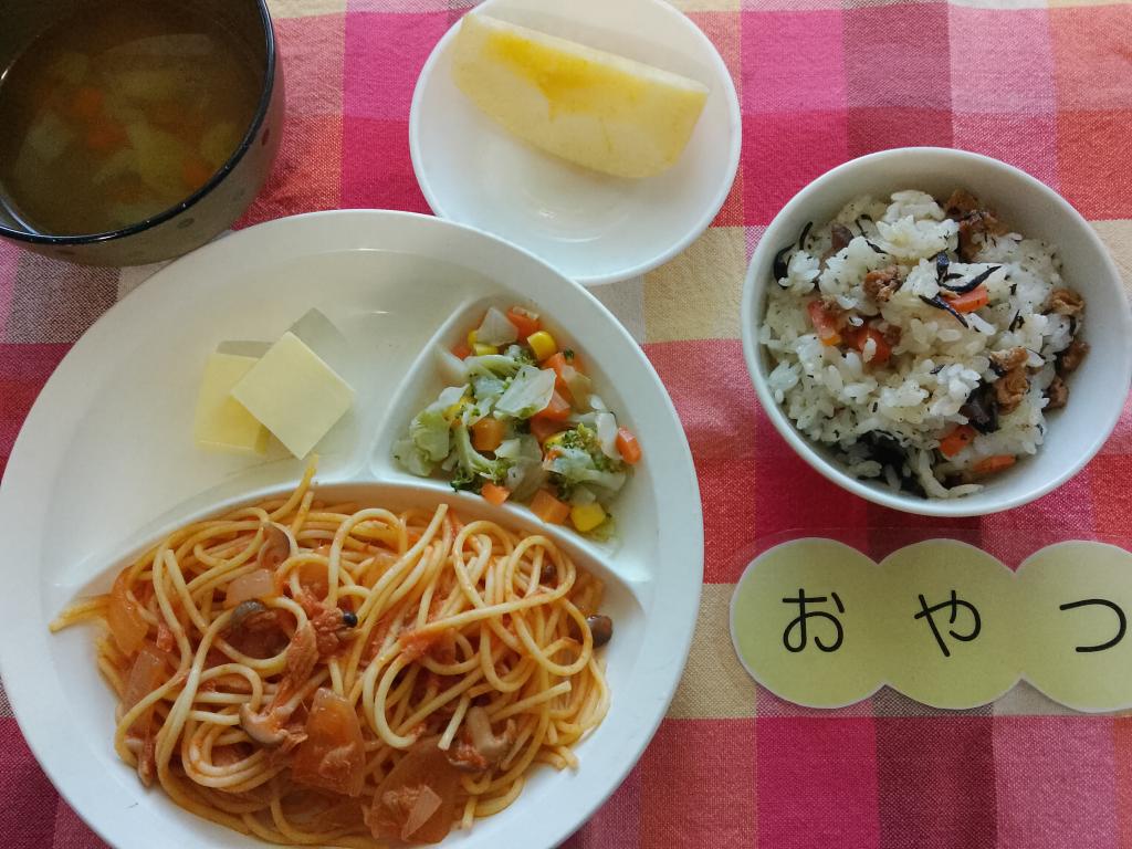 5/29 本日のお給食・おやつ