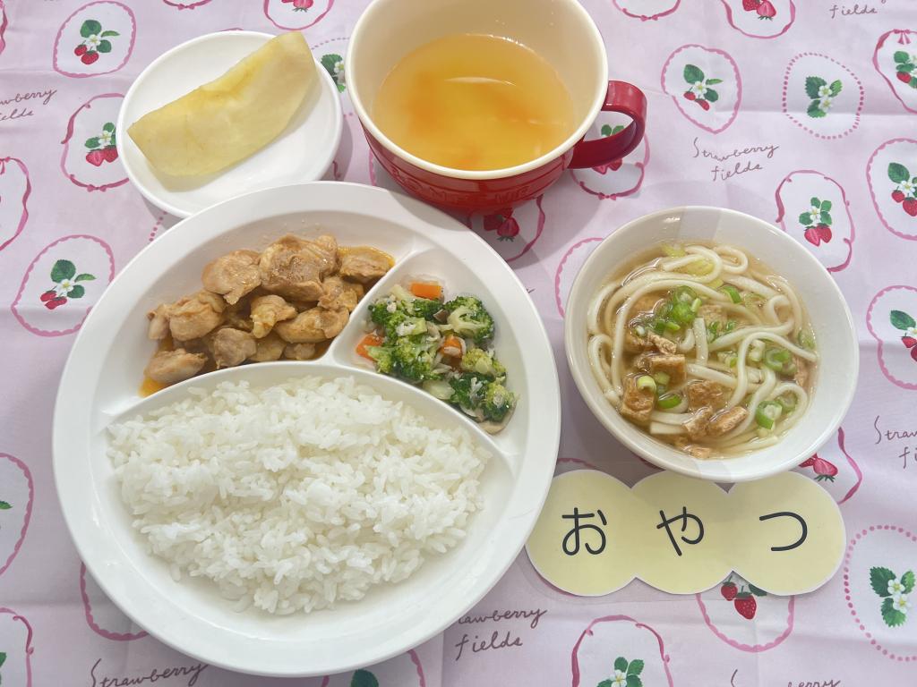 本日のお給食・おやつ