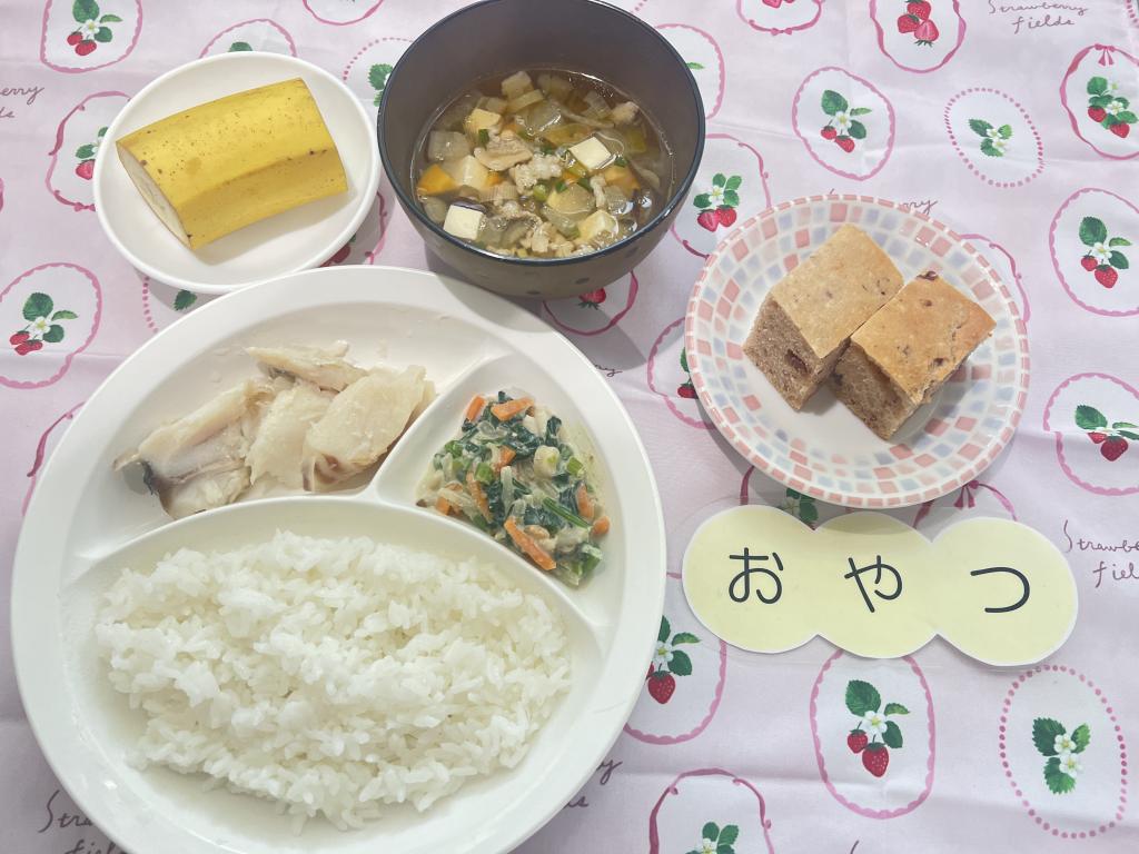 本日のお給食・おやつ