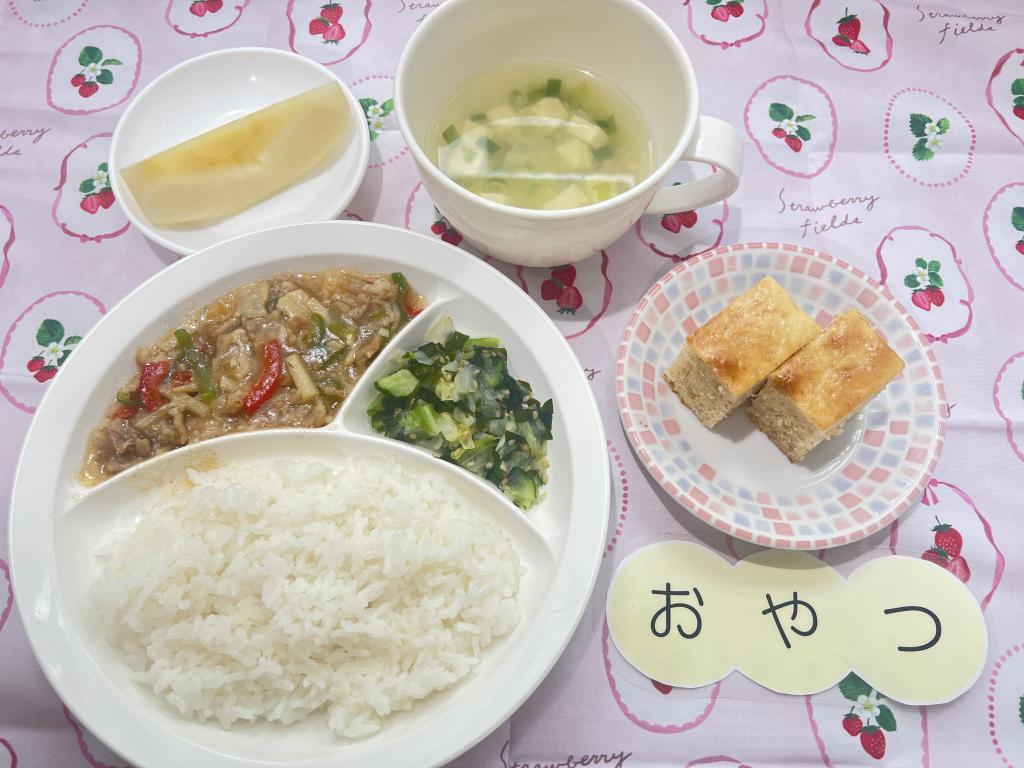 本日のお給食・おやつ