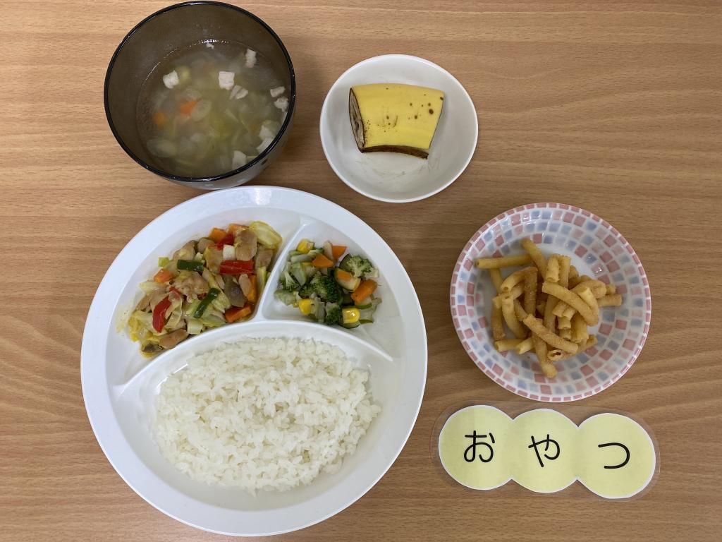 本日のお給食・おやつ