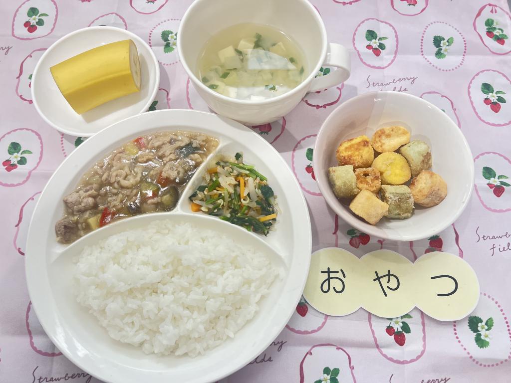 本日のお給食・おやつ