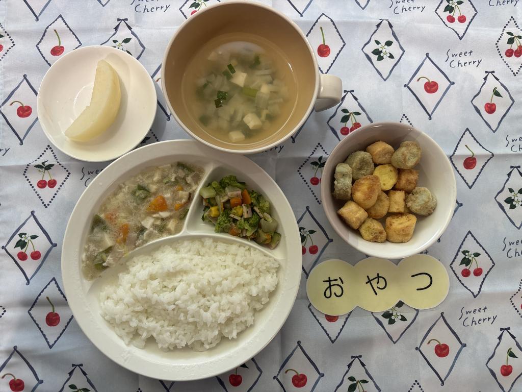 本日のお給食・おやつ