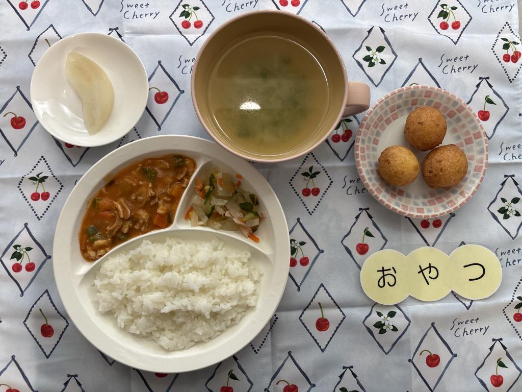 本日のお給食・おやつ