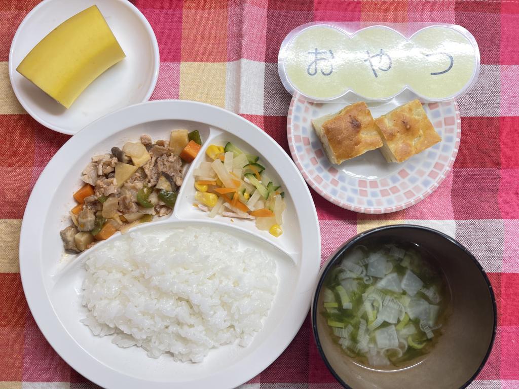 本日のお給食・おやつ
