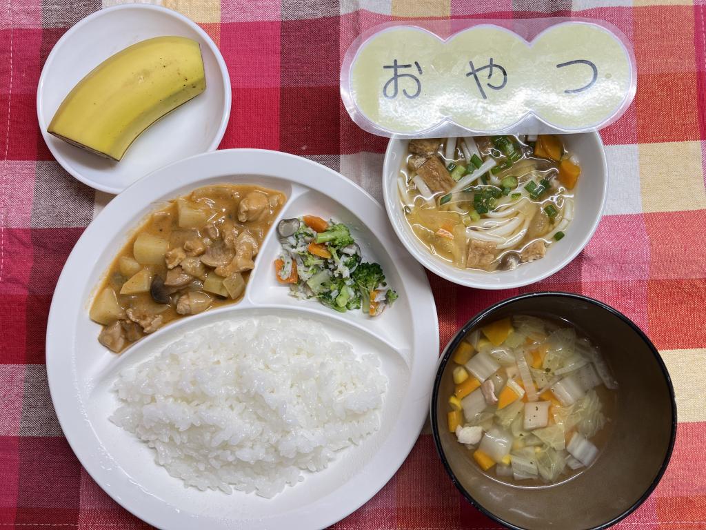 本日のお給食・おやつ
