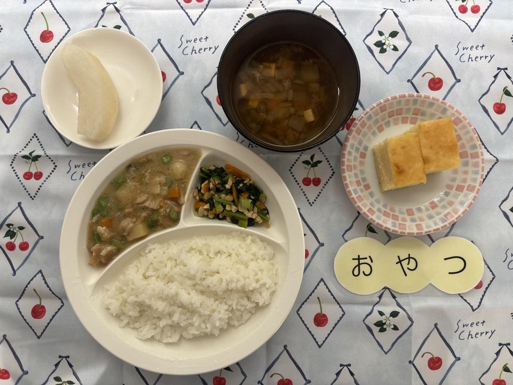 本日のお給食・おやつ