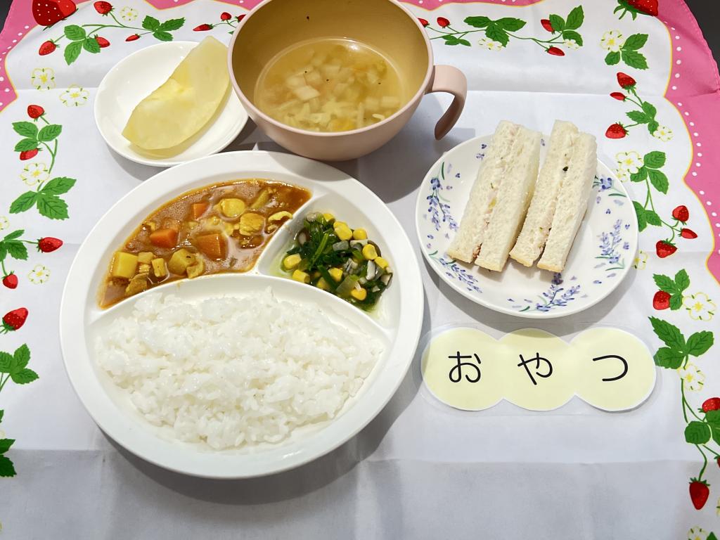 本日のお給食・おやつ