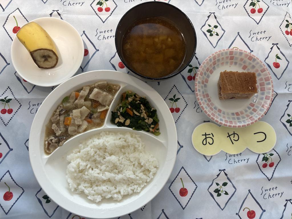 本日のお給食・おやつ
