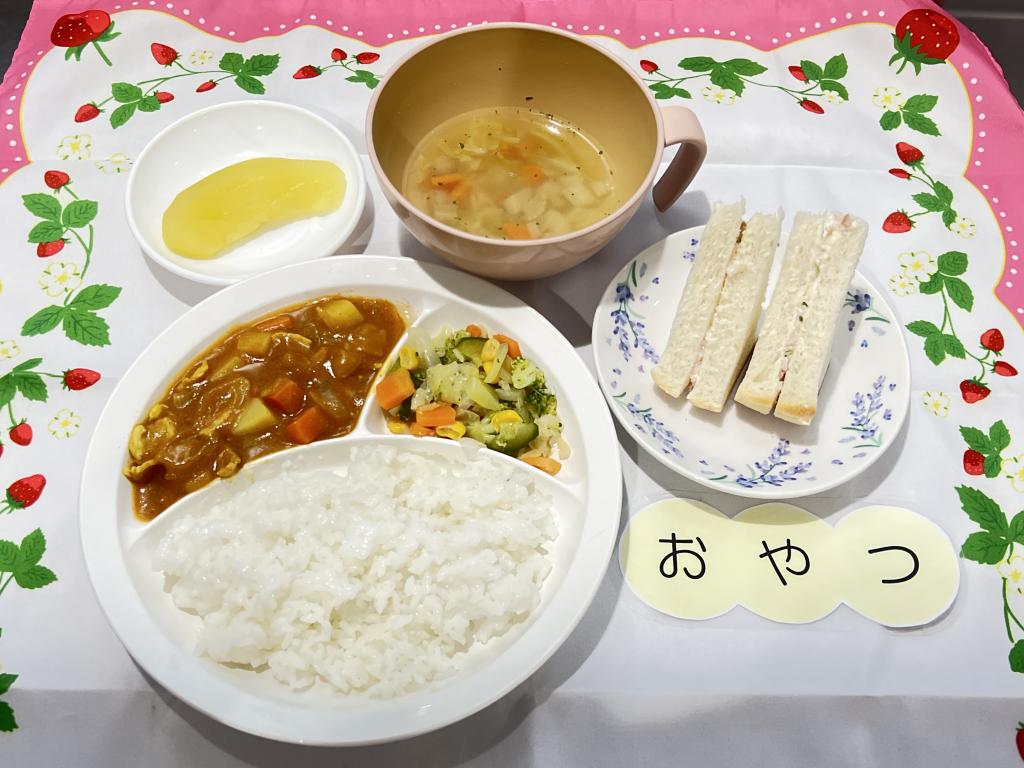 本日のお給食・おやつ