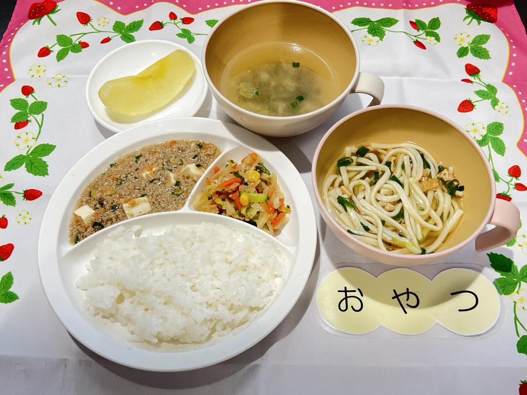 本日のお給食・おやつ