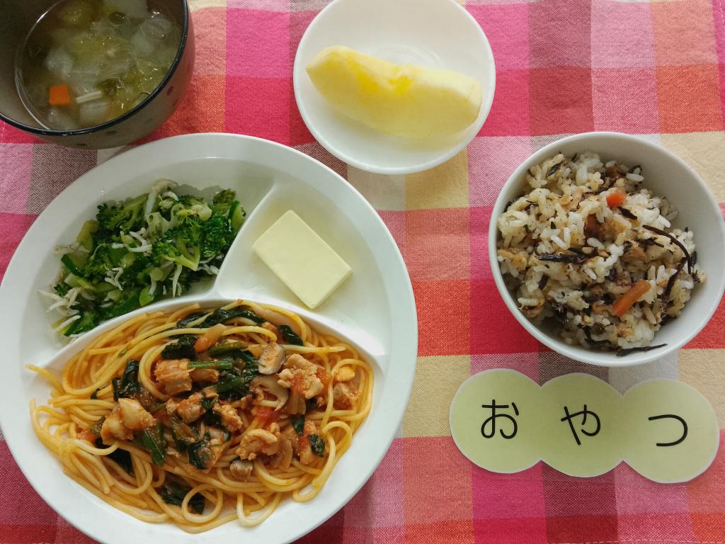 12/20 本日のお給食・おやつ