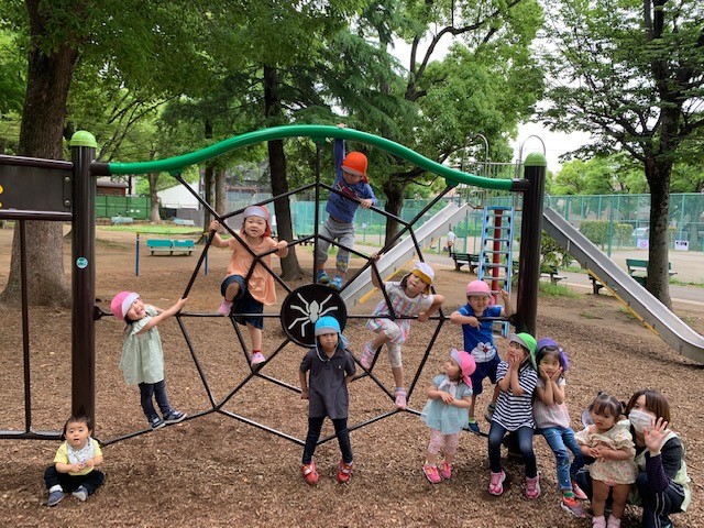 毎月、ピクニックに行きます!