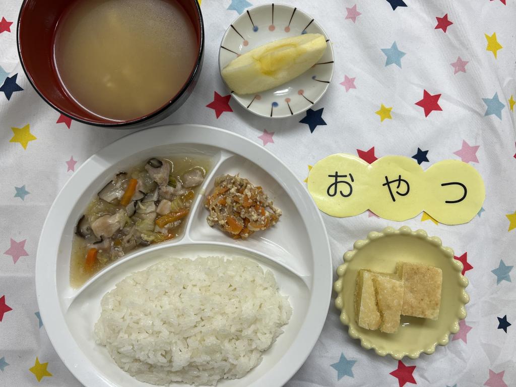 給食