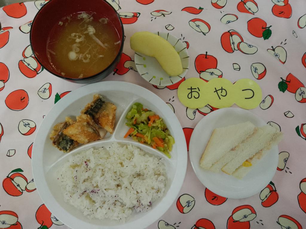 お給食·おやつ