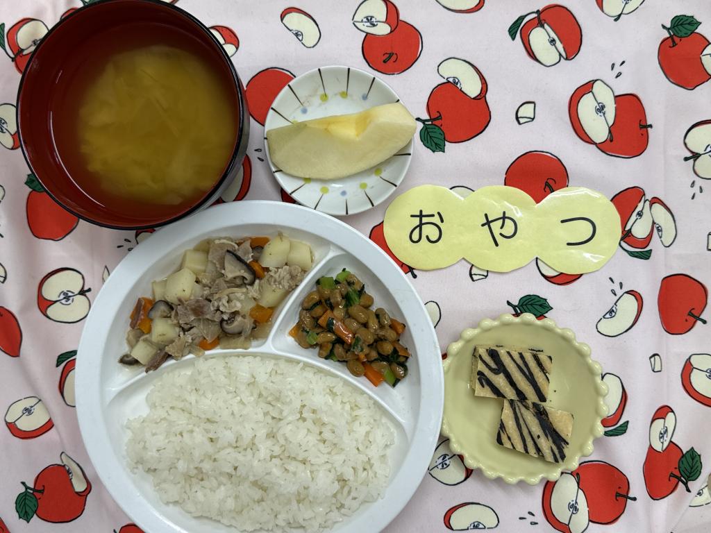 給食