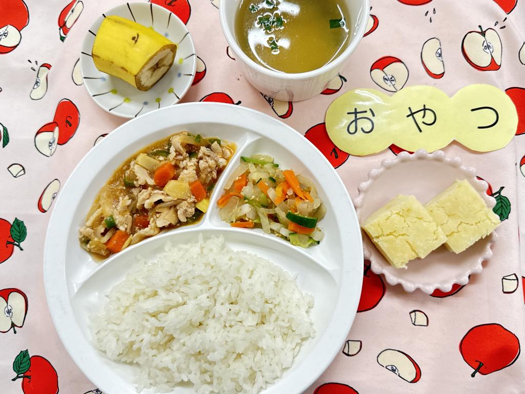 2/5 お給食・おやつ