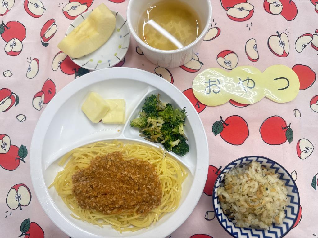 2/12 お給食・おやつ