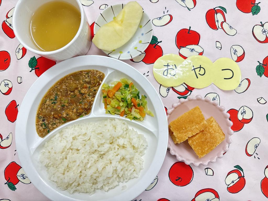 お給食・おやつ