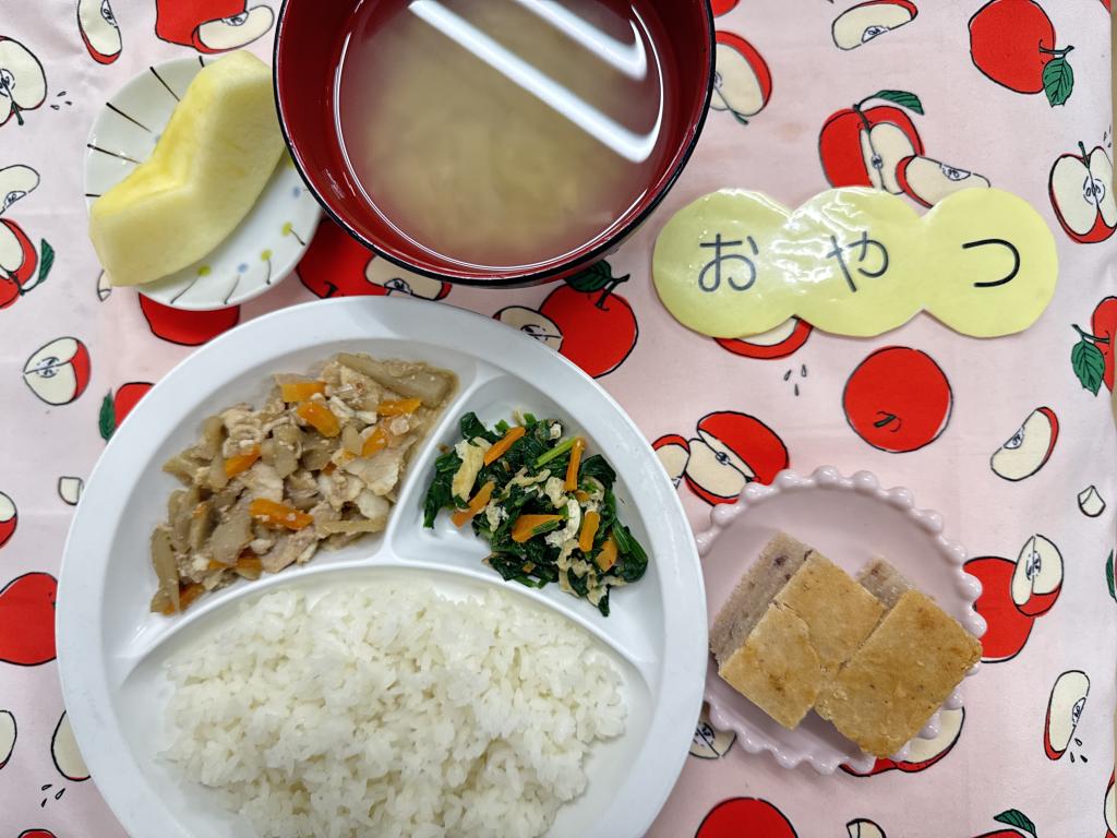 お給食・おやつ