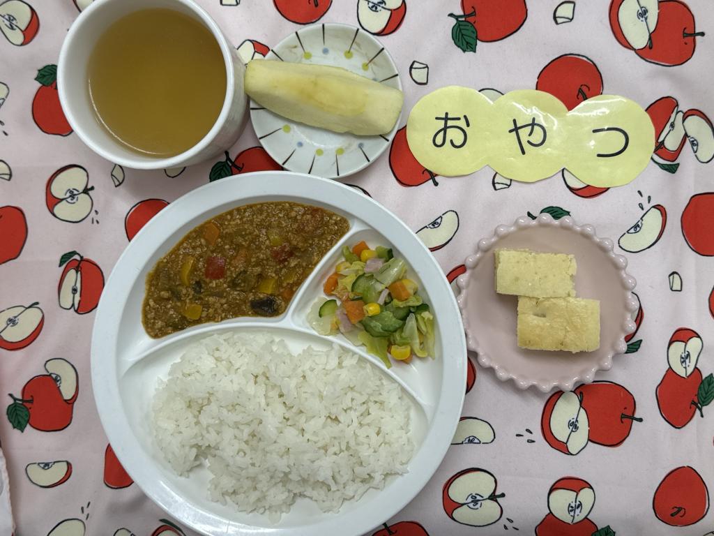 給食